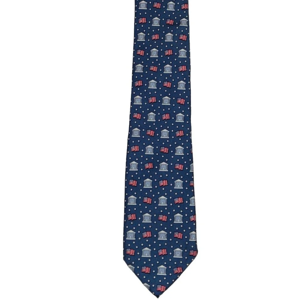 Vineyard Vines Rare 100% Silk Mens Necktie custom White House Flags 250th Anniv